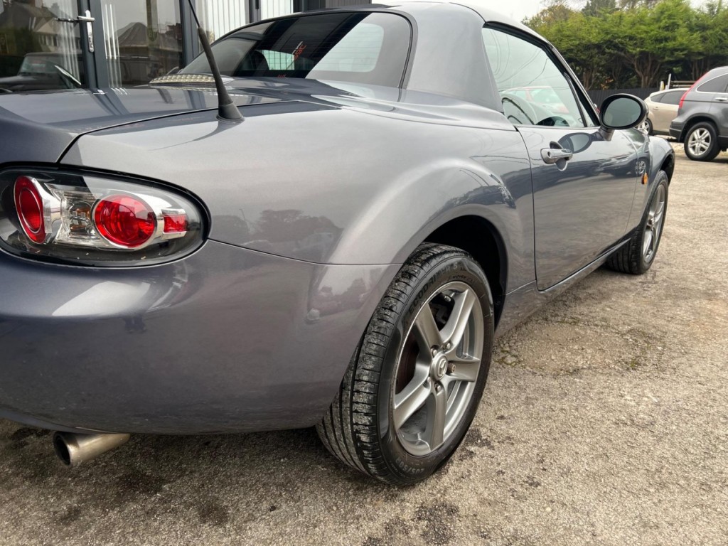MAZDA MX-5
