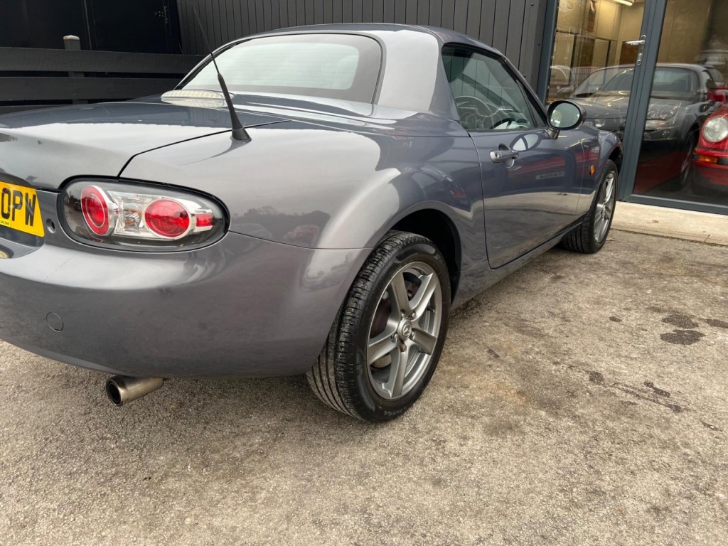MAZDA MX-5