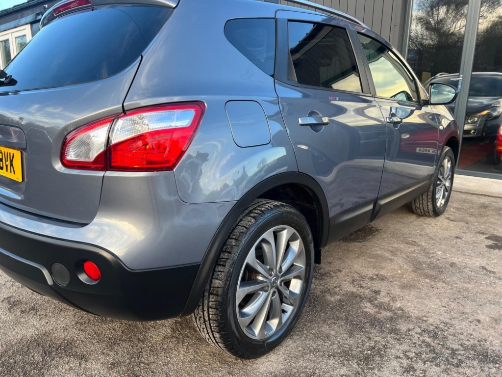 NISSAN QASHQAI
