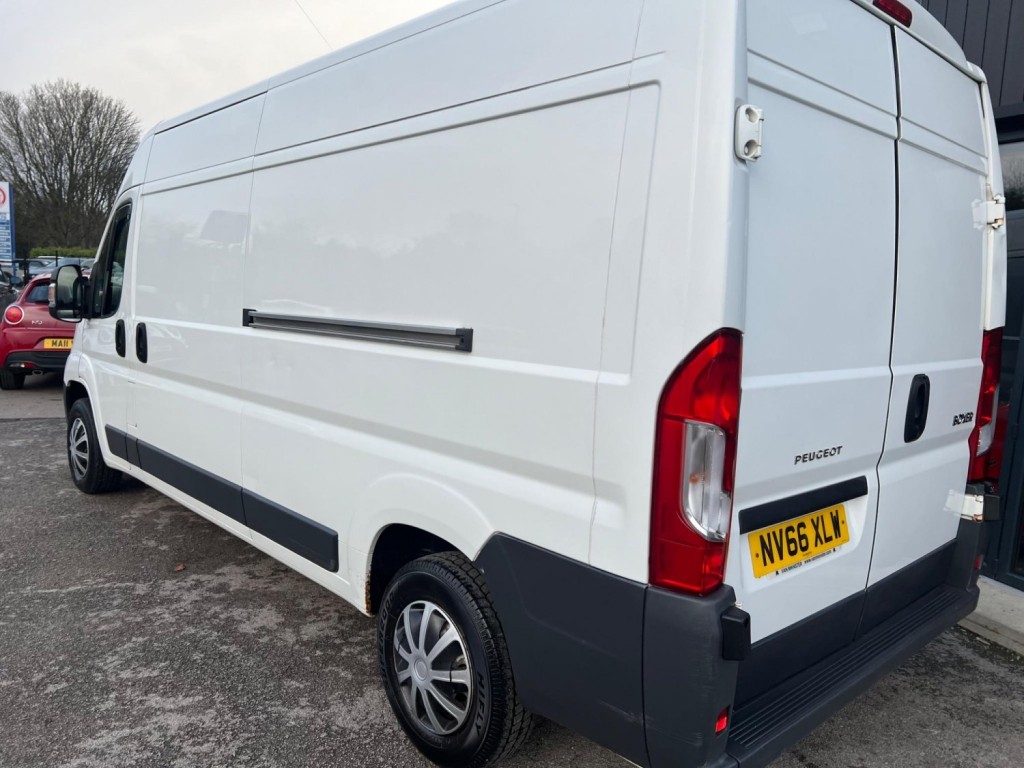 PEUGEOT BOXER