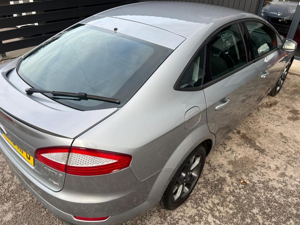 FORD MONDEO