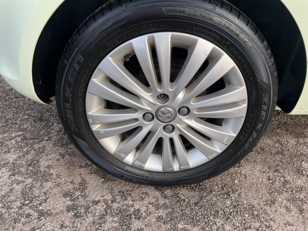 VAUXHALL CORSA
