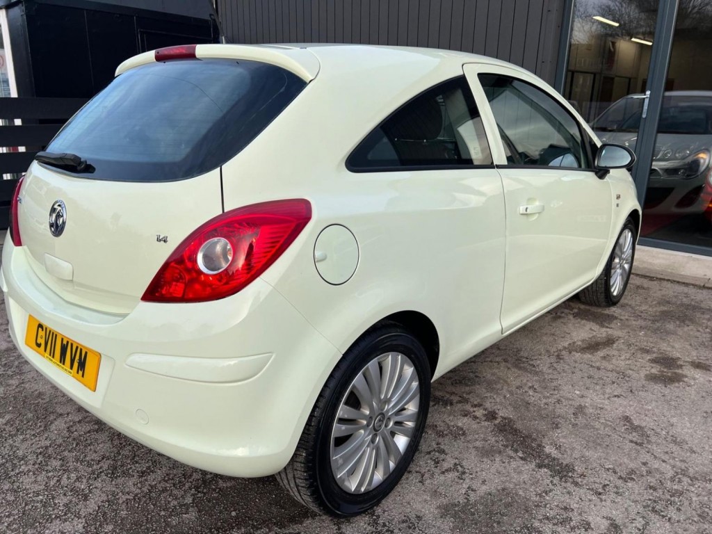 VAUXHALL CORSA