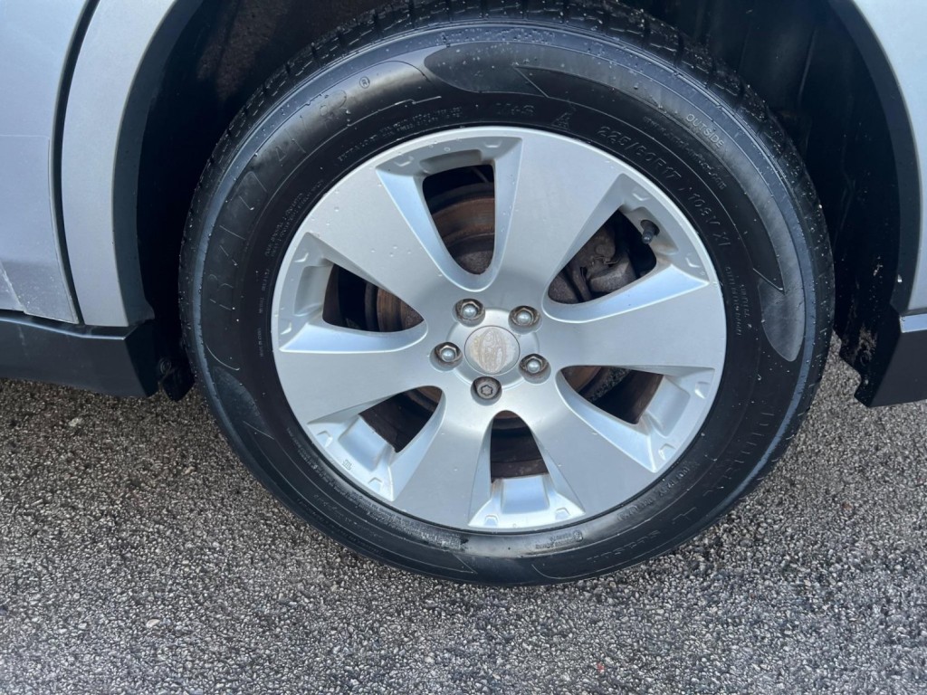 SUBARU OUTBACK