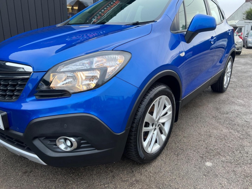 VAUXHALL MOKKA