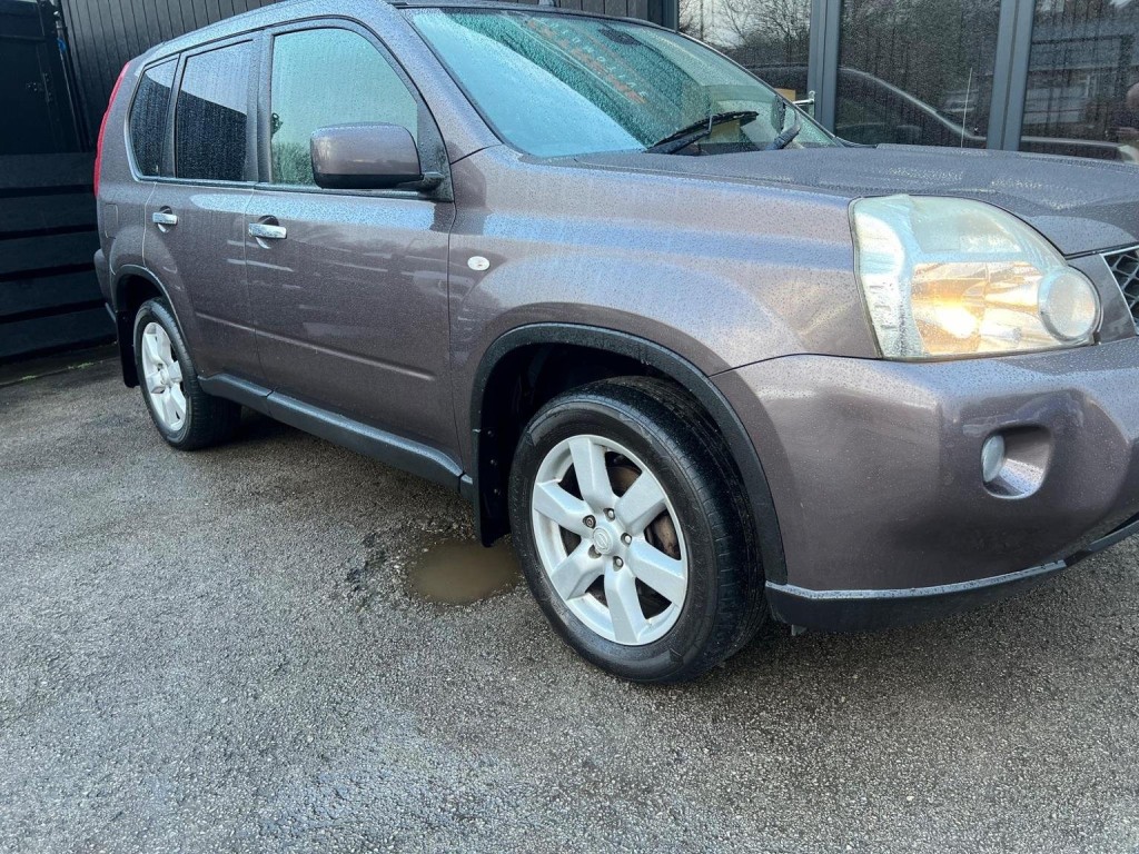 NISSAN X-TRAIL