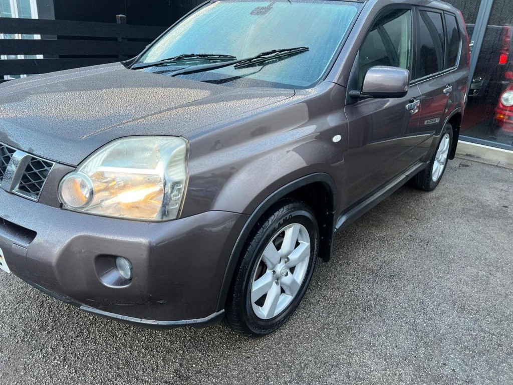 NISSAN X-TRAIL