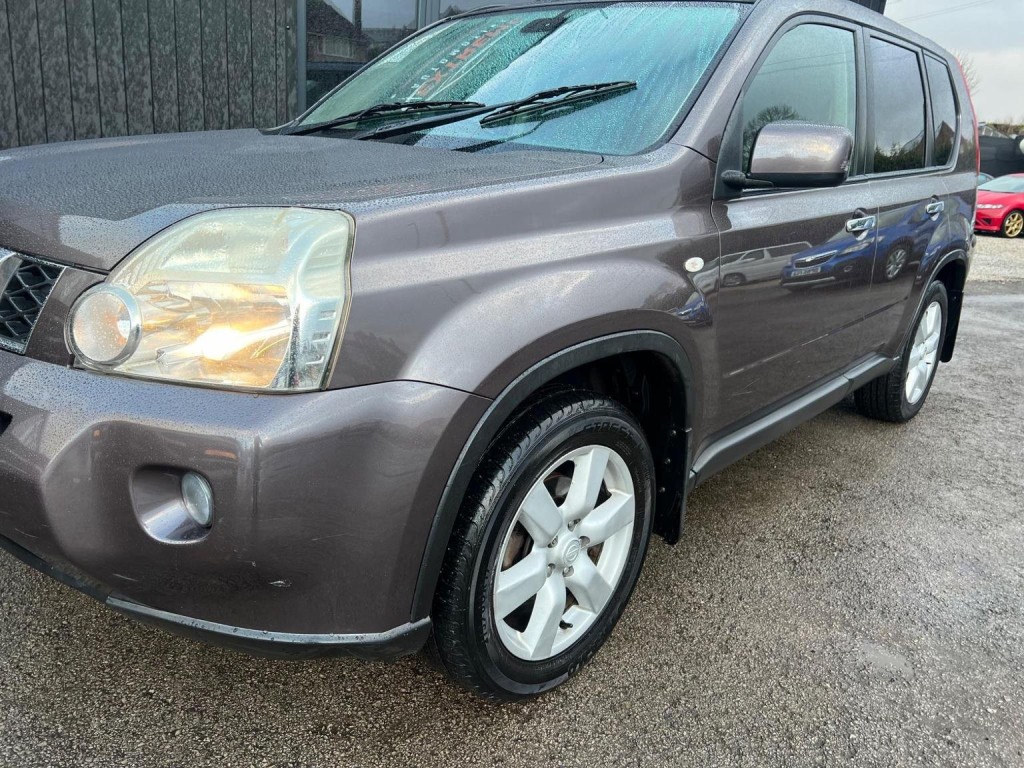 NISSAN X-TRAIL