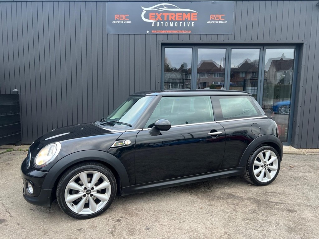 View MINI HATCH 1.6 Cooper D Euro 5 (s/s) 3dr