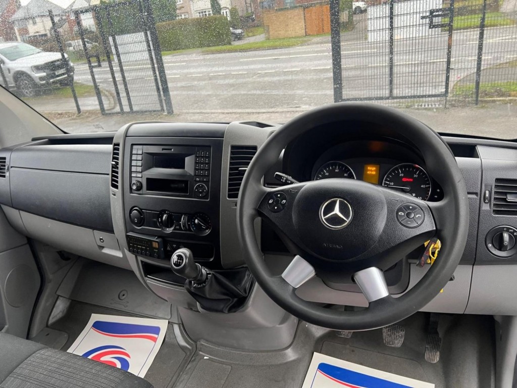 MERCEDES-BENZ SPRINTER
