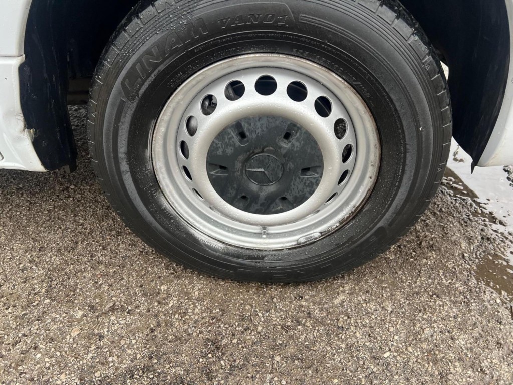 MERCEDES-BENZ SPRINTER