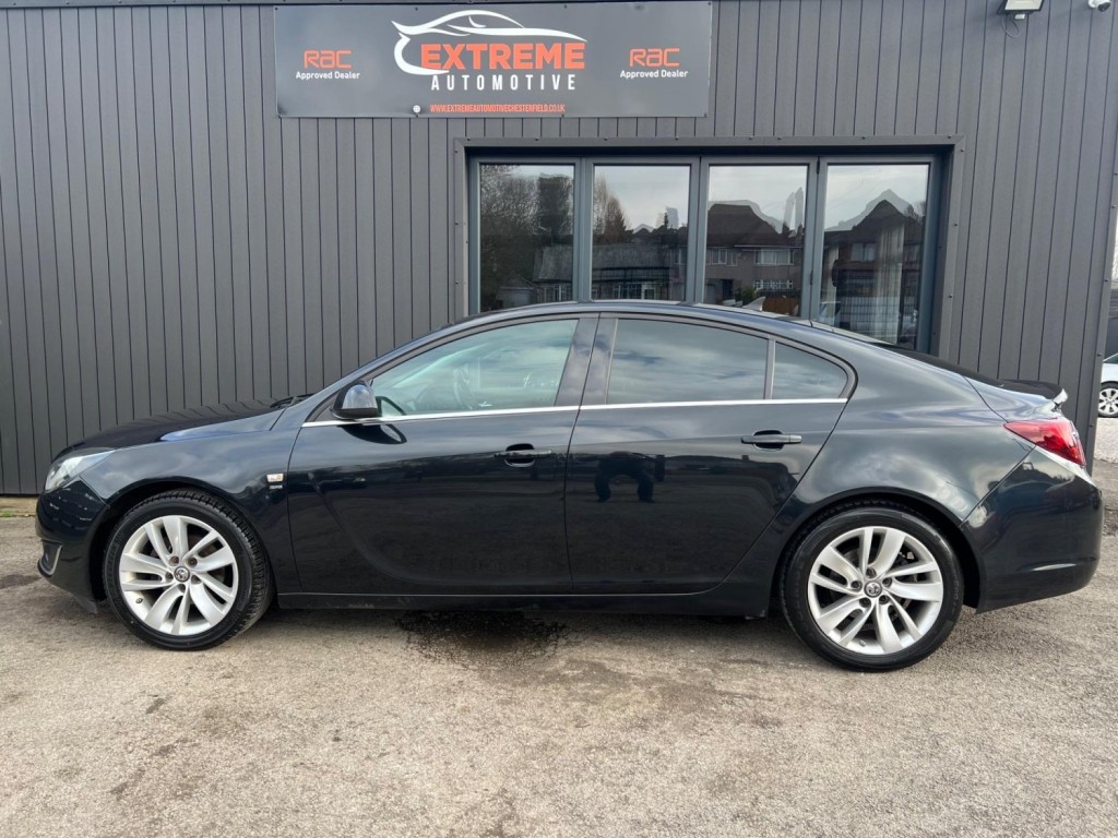 VAUXHALL INSIGNIA