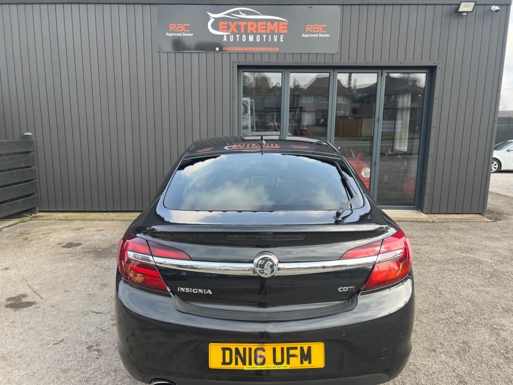 VAUXHALL INSIGNIA