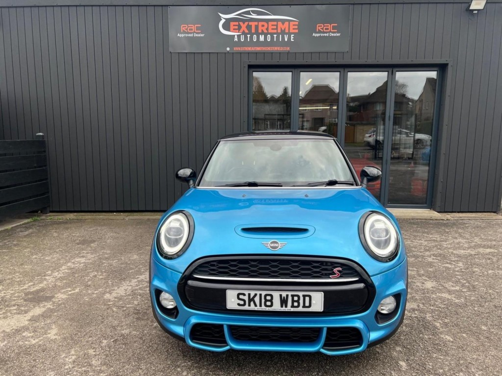 View MINI HATCH 2.0 Cooper S Euro 6 (s/s) 3dr