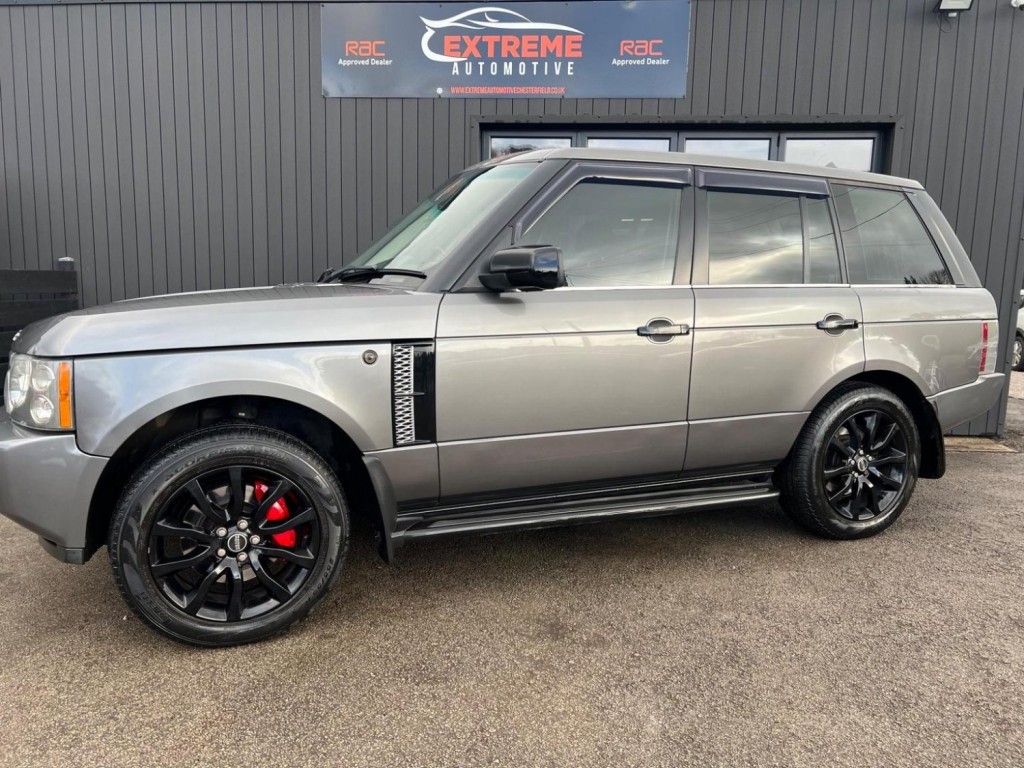 View LAND ROVER RANGE ROVER 3.6 TD V8 Vogue 5dr