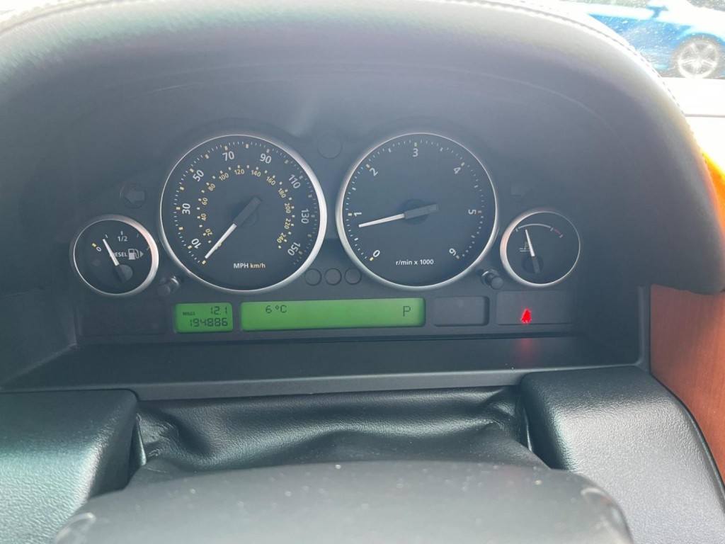 LAND ROVER RANGE ROVER