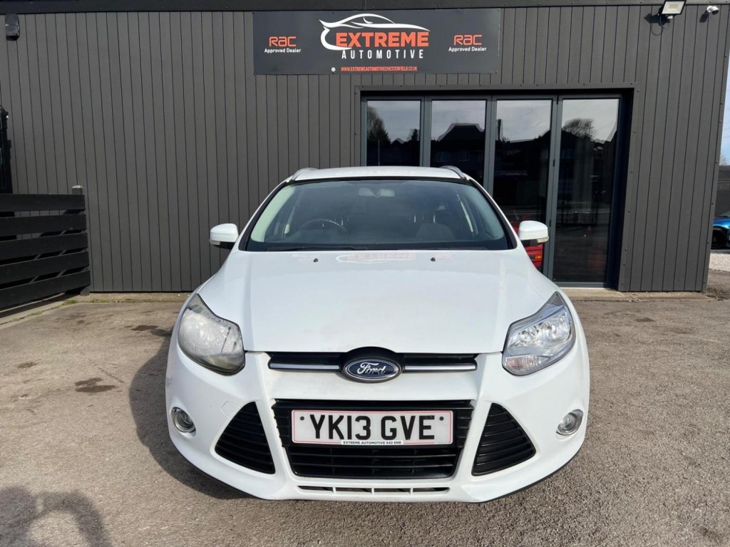 View FORD FOCUS 1.6 Zetec Euro 5 5dr