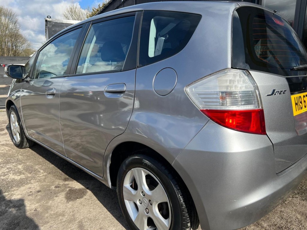 HONDA JAZZ