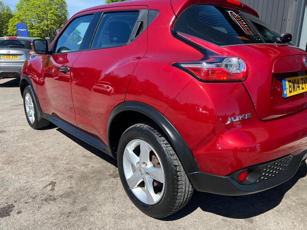 NISSAN JUKE