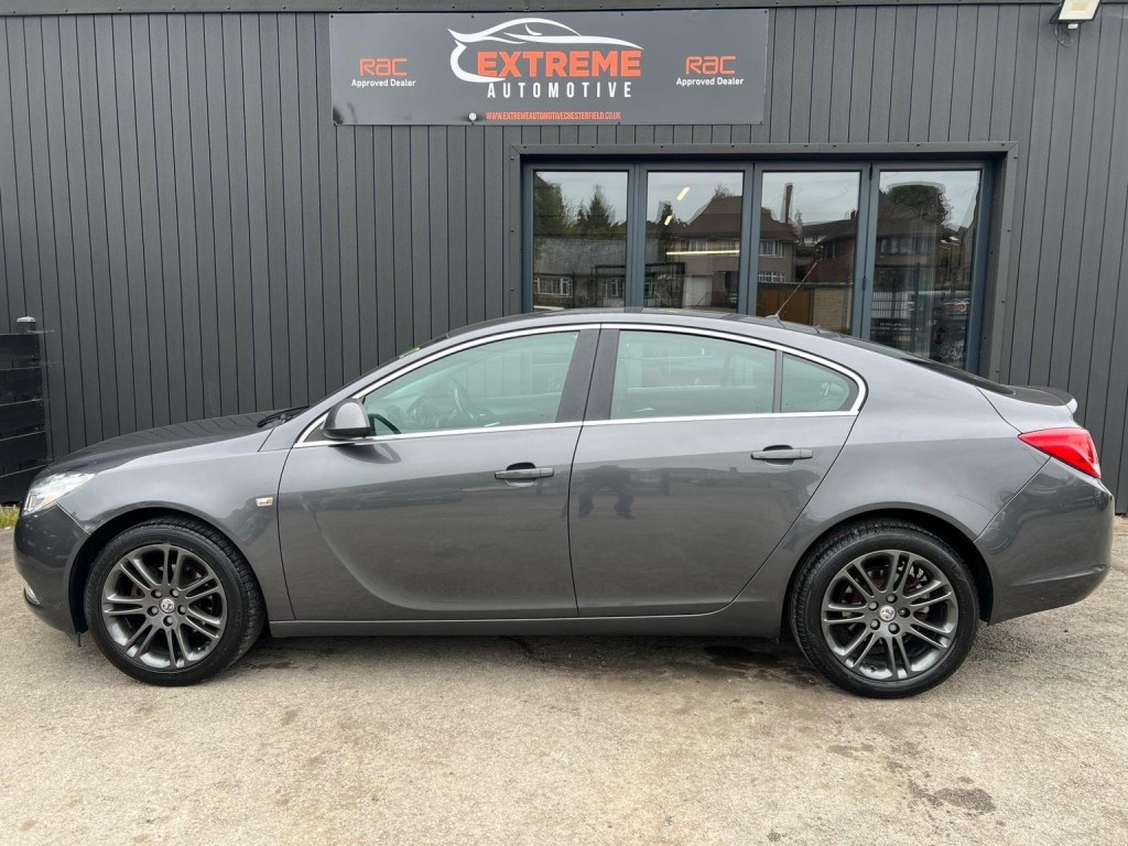 VAUXHALL INSIGNIA