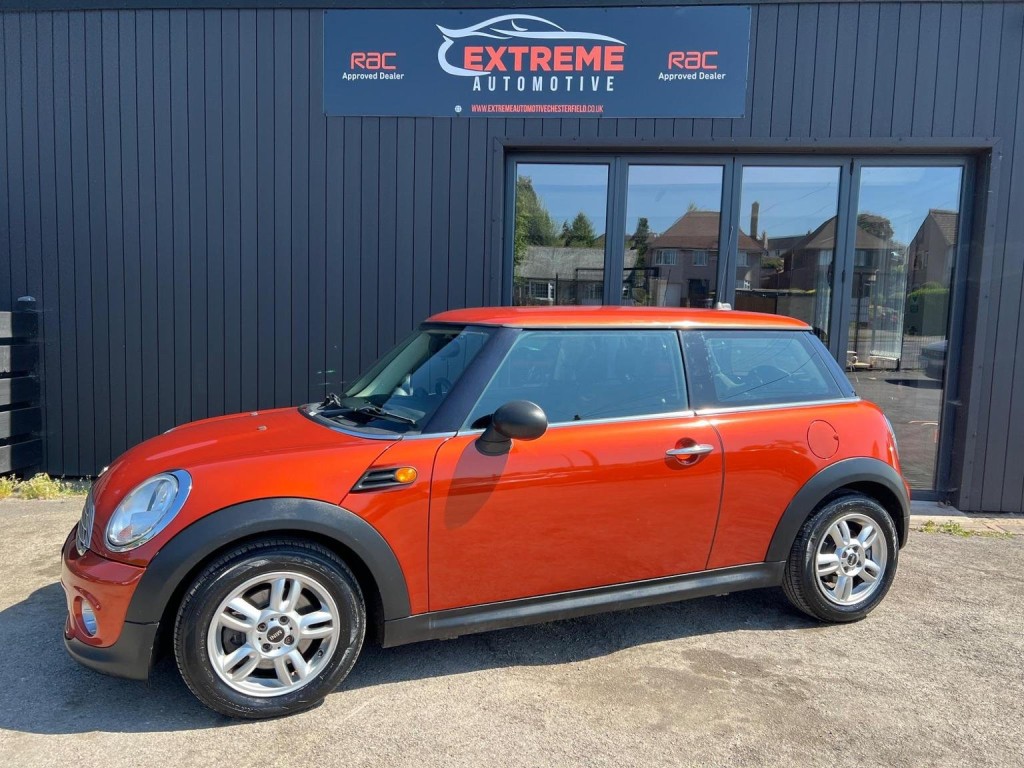 View MINI HATCH 1.6 One Euro 5 3dr