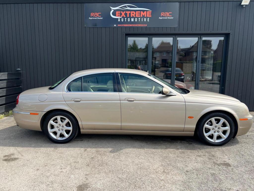 JAGUAR S-TYPE