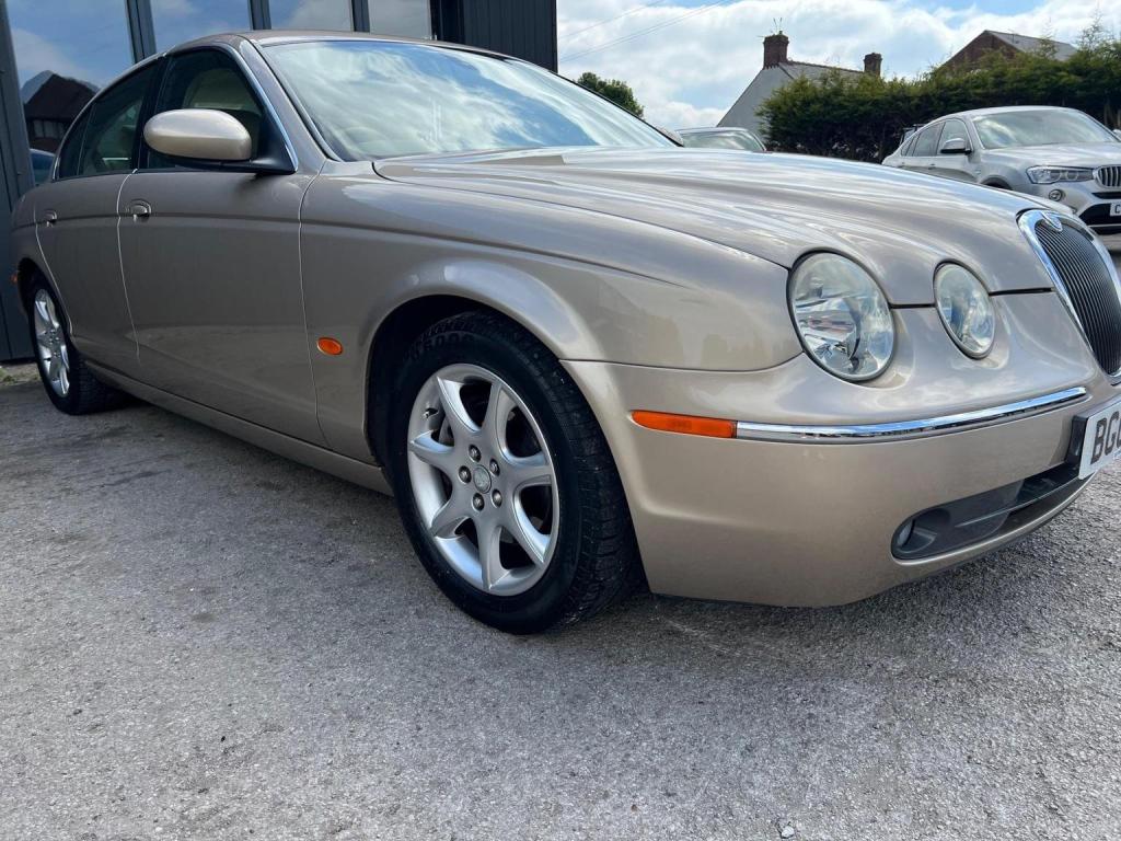 JAGUAR S-TYPE