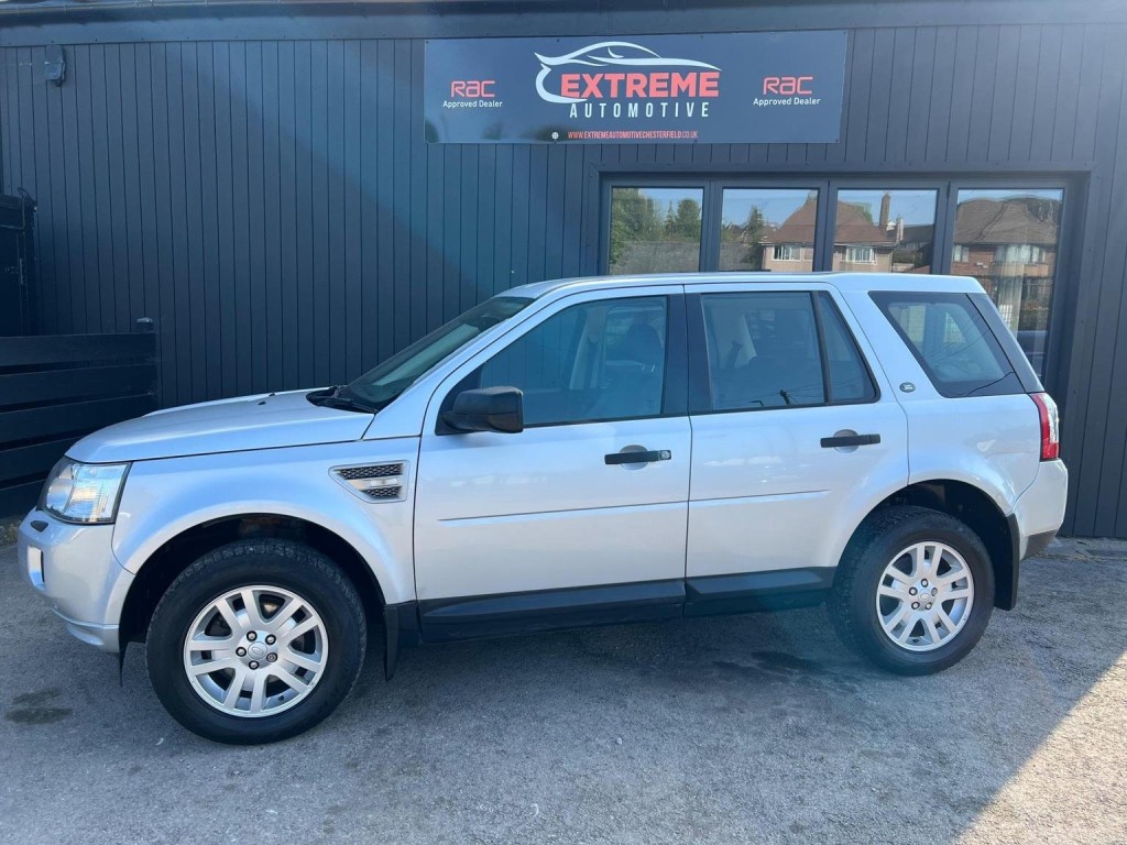 View LAND ROVER FREELANDER 2 2.2 TD4 XS 4WD Euro 5 (s/s) 5dr