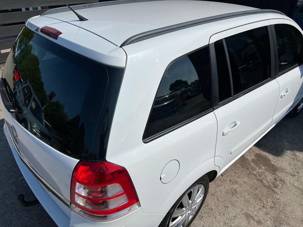 VAUXHALL ZAFIRA