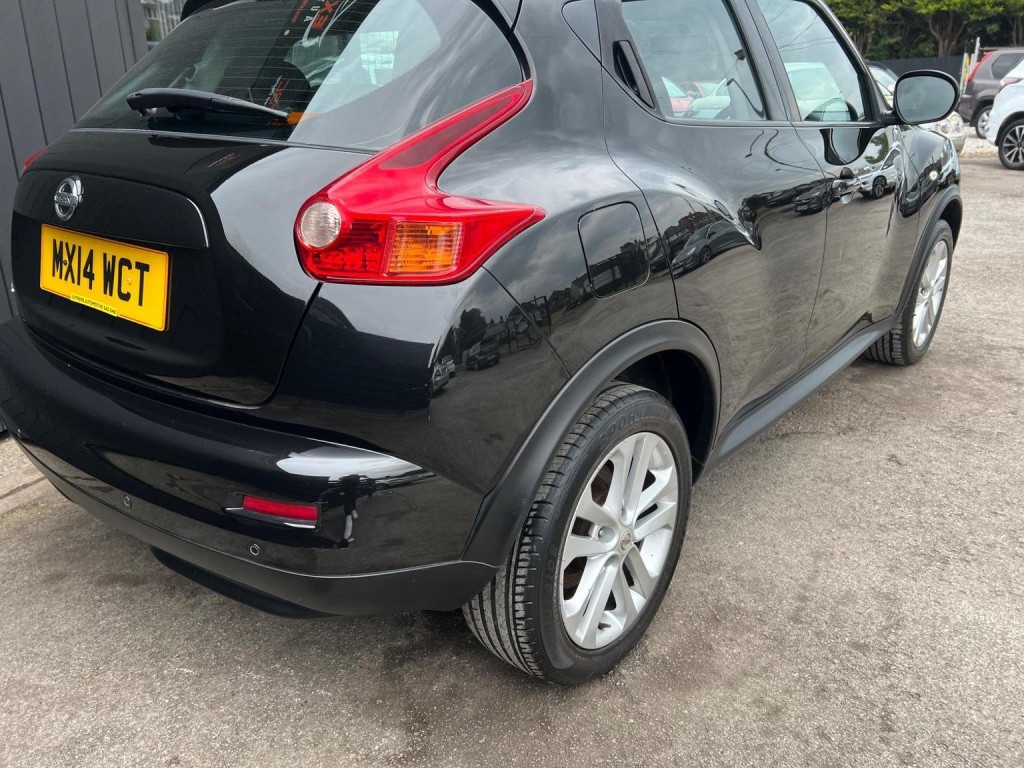 NISSAN JUKE