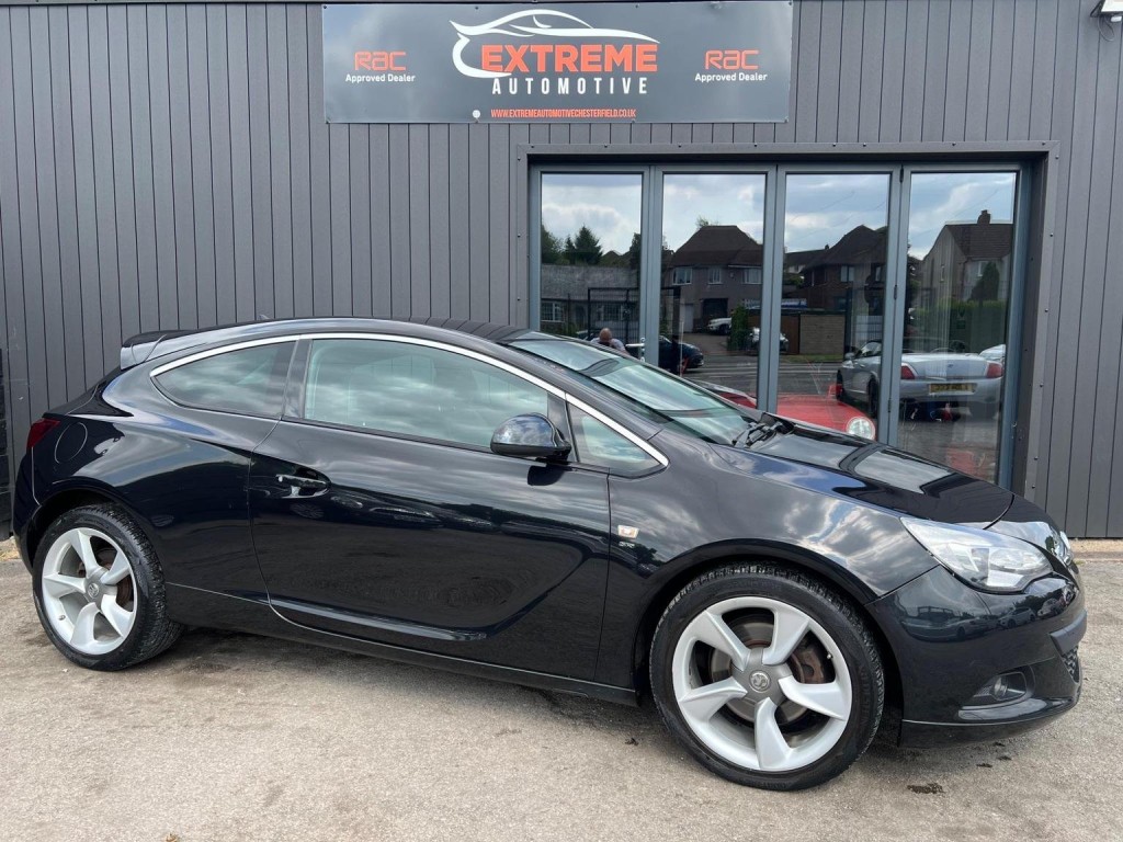 View VAUXHALL ASTRA GTC 2.0 CDTi SRi Euro 5 (s/s) 3dr