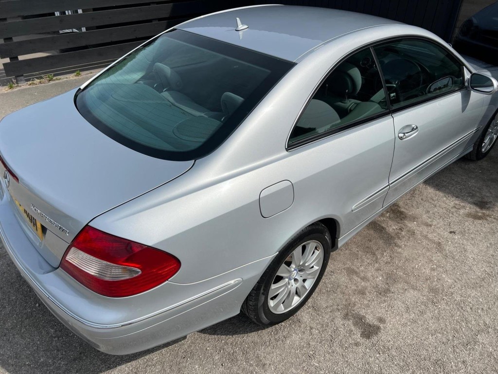 MERCEDES-BENZ CLK