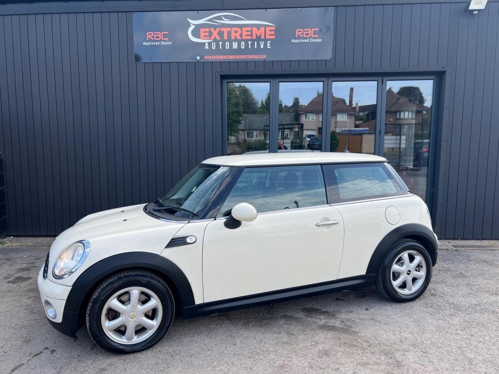 View MINI HATCH 1.6 One Euro 5 3dr