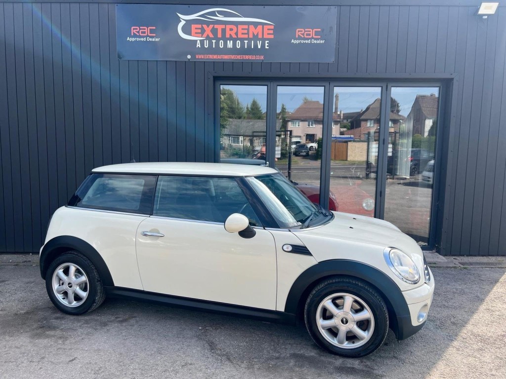 View MINI HATCH 1.6 One Euro 5 3dr