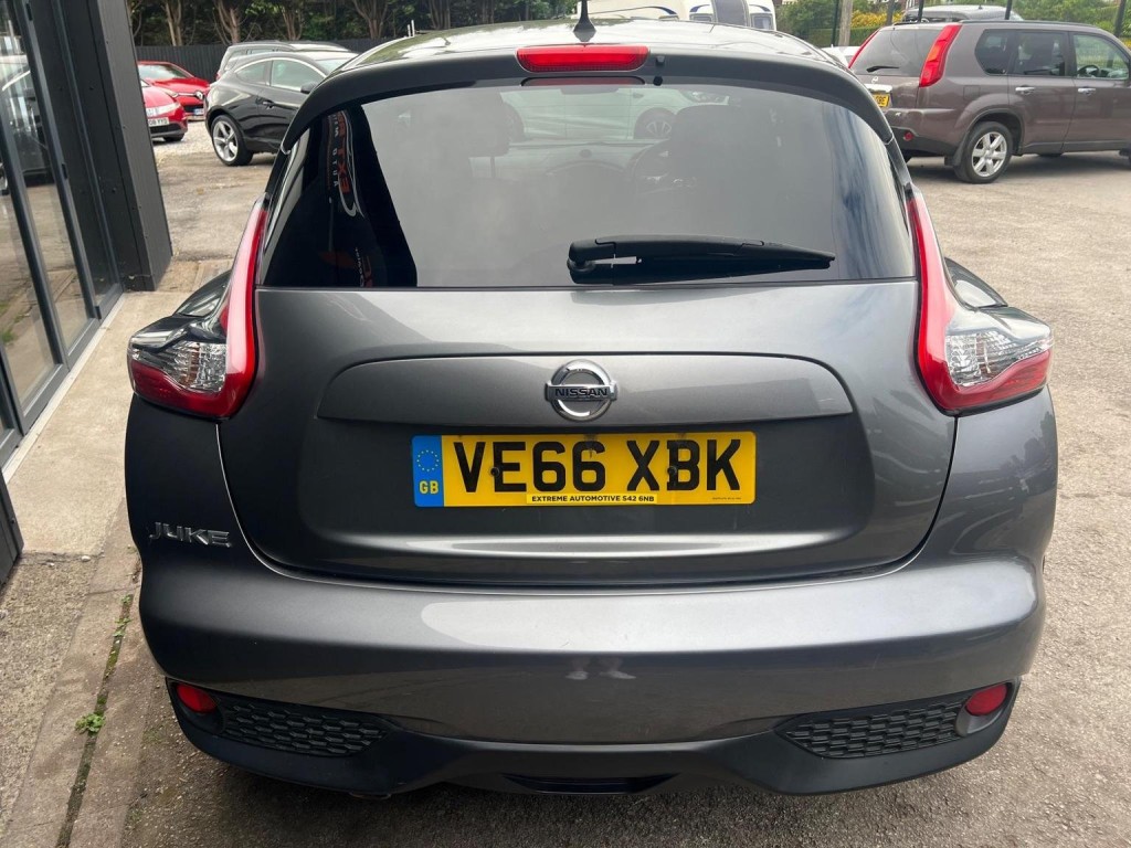 NISSAN JUKE