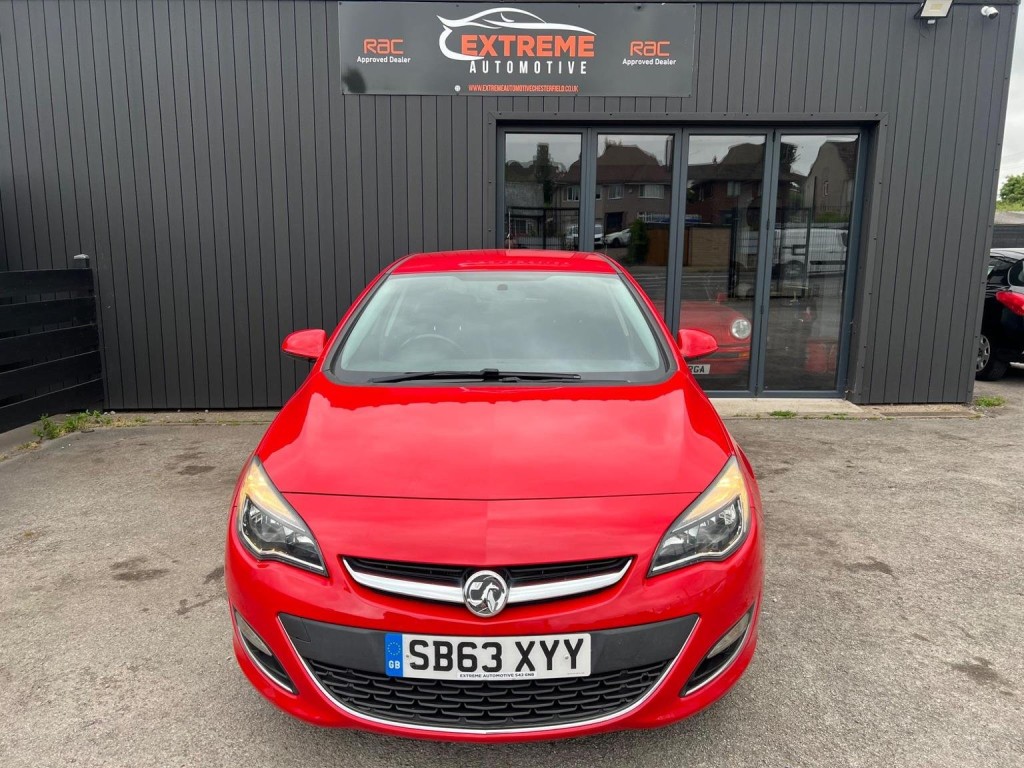View VAUXHALL ASTRA 1.6 16v SRi Euro 5 5dr