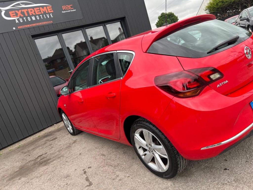 VAUXHALL ASTRA