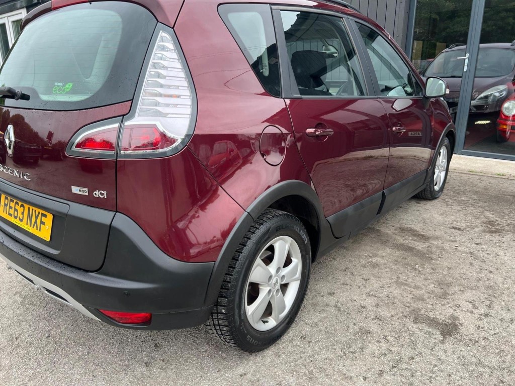 RENAULT SCENIC