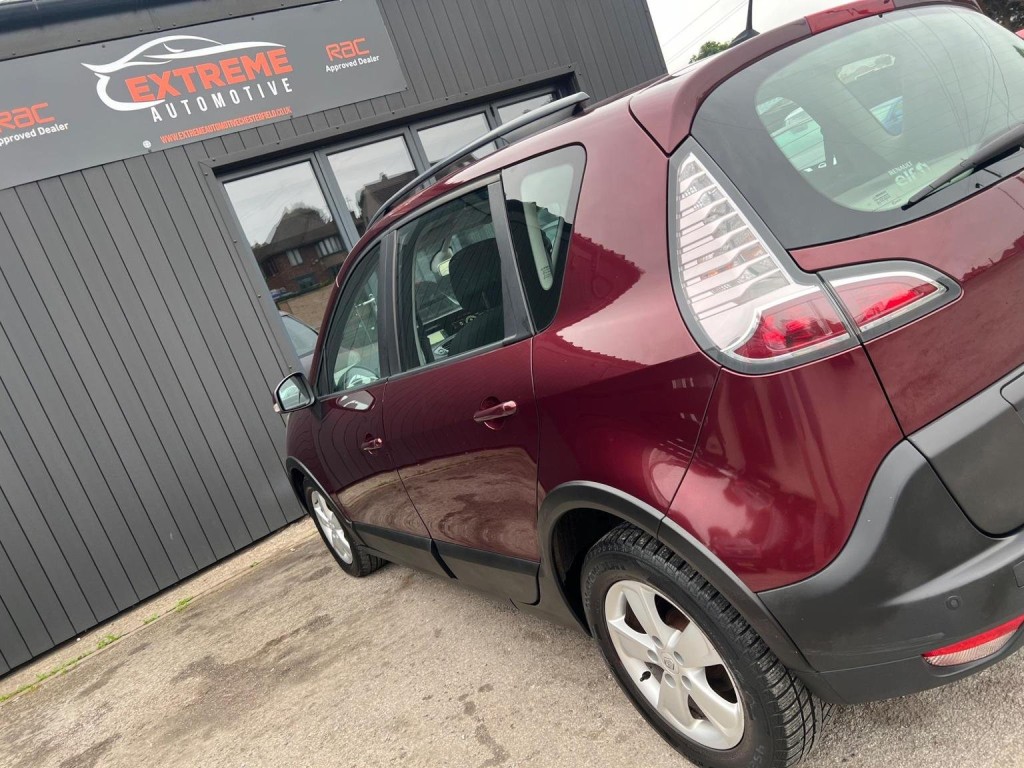 RENAULT SCENIC