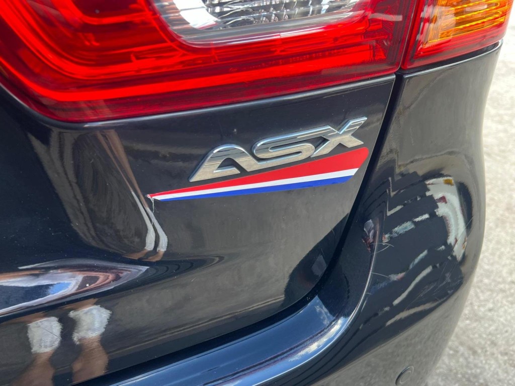 MITSUBISHI ASX