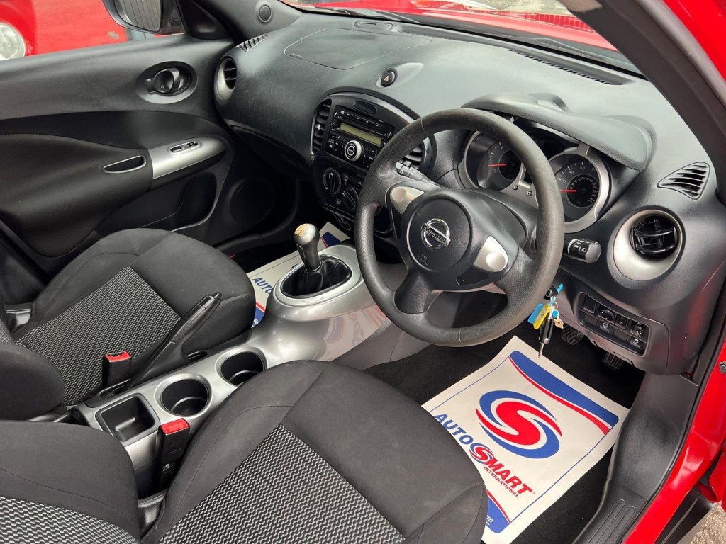 NISSAN JUKE