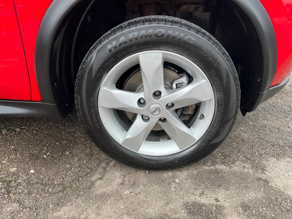 NISSAN JUKE