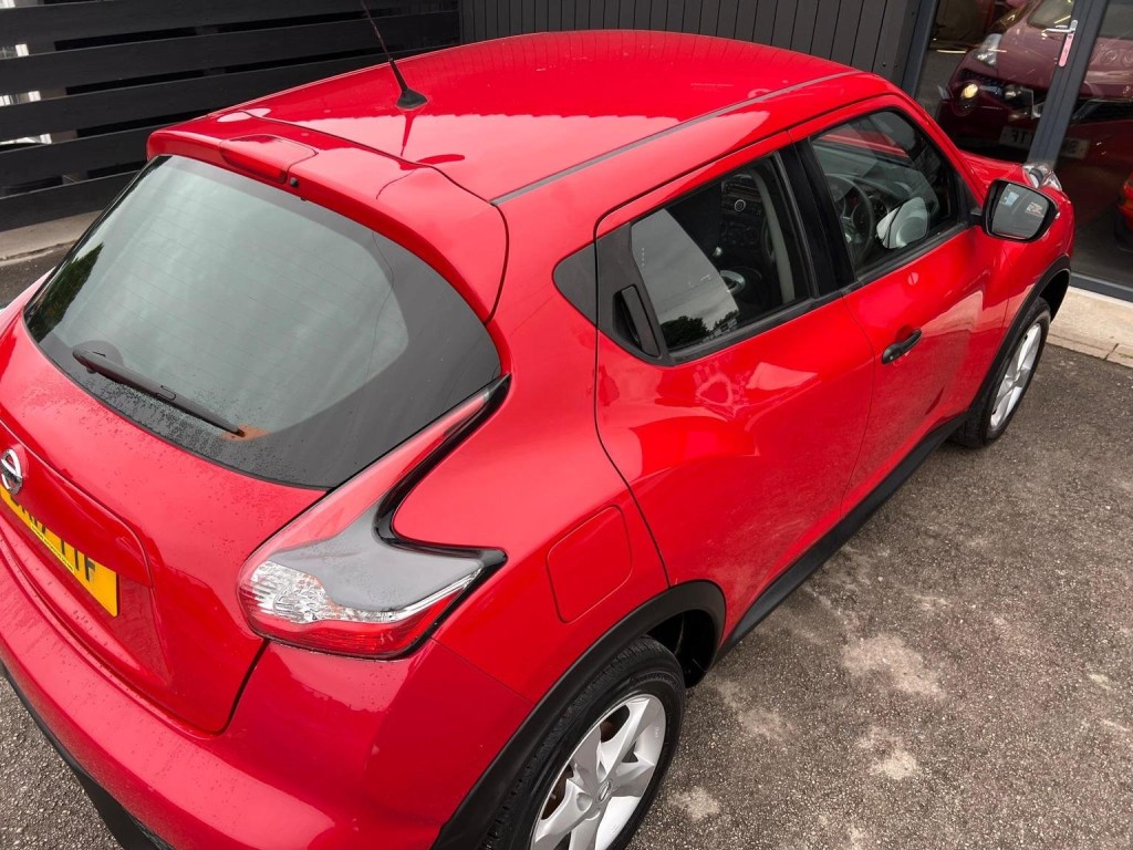 NISSAN JUKE