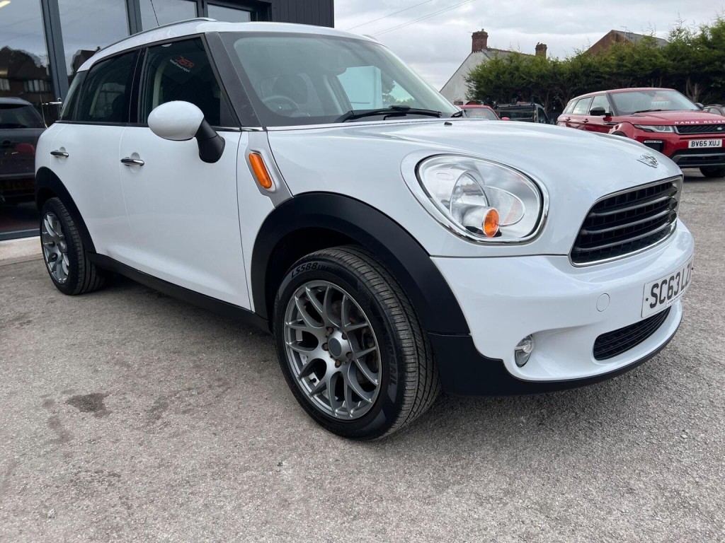 MINI COUNTRYMAN