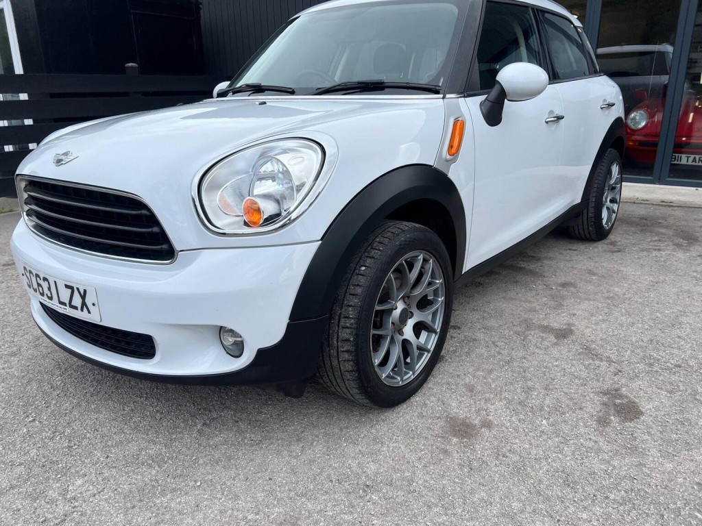 MINI COUNTRYMAN