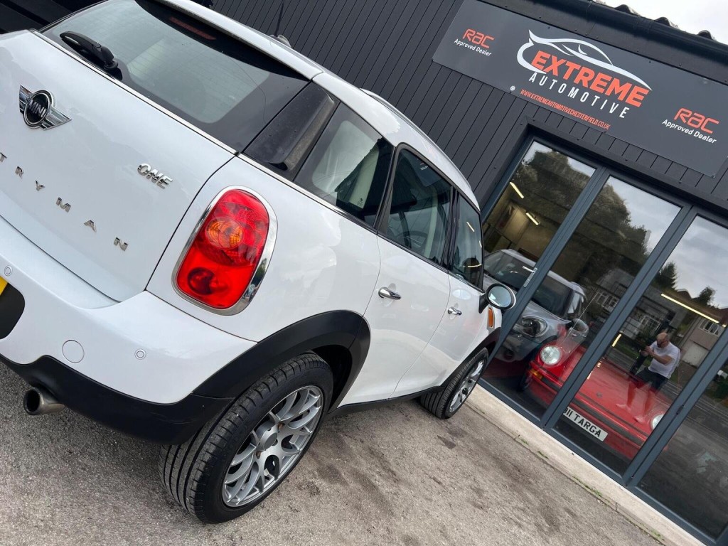 MINI COUNTRYMAN