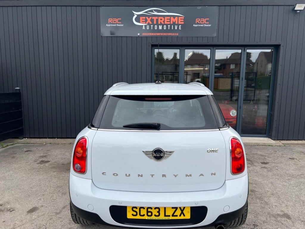 MINI COUNTRYMAN