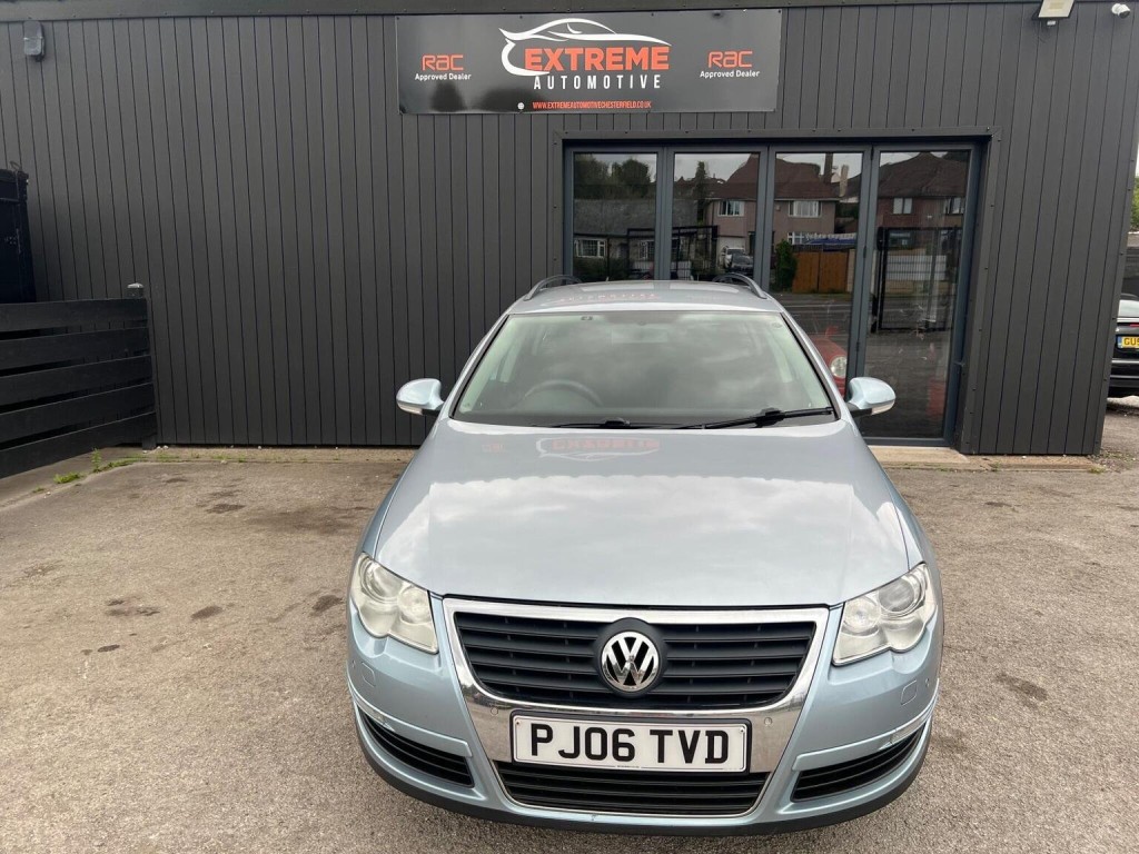 View VOLKSWAGEN PASSAT 2.0 TDI SE DSG Euro 4 5dr