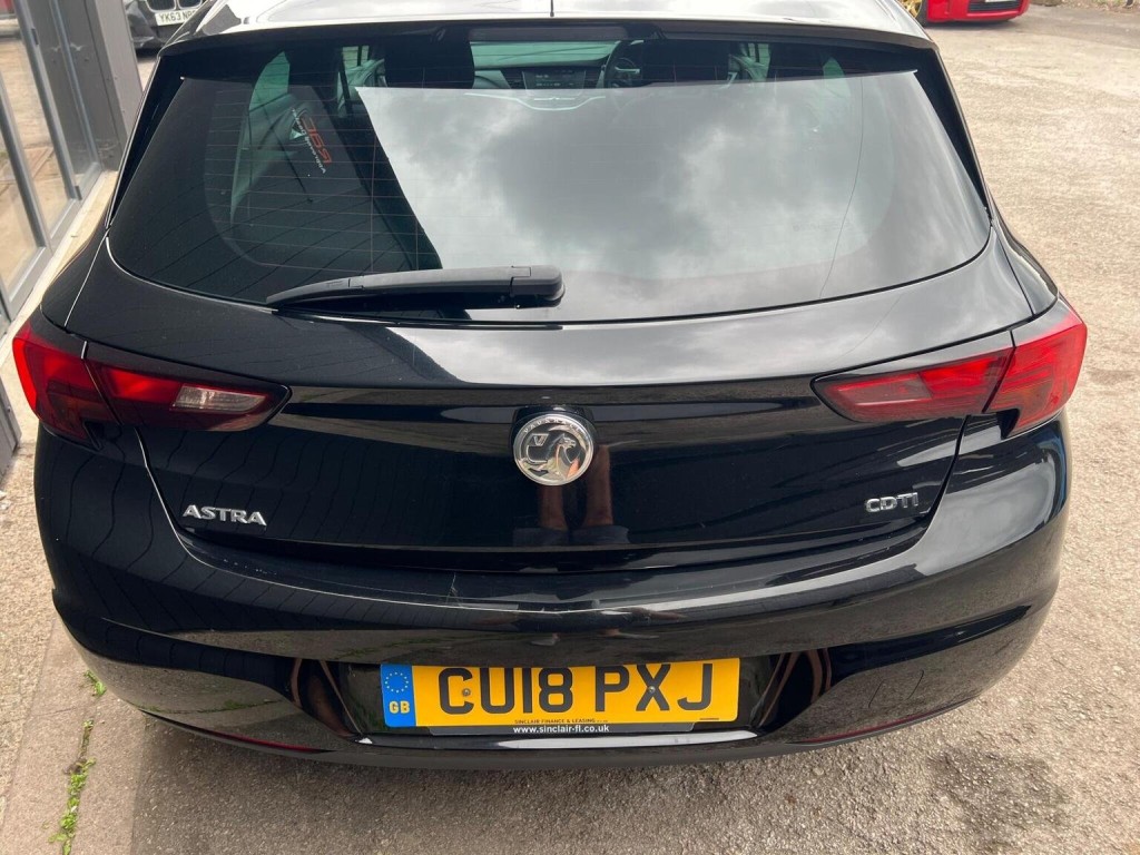 VAUXHALL ASTRA