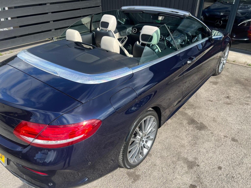 MERCEDES-BENZ C CLASS